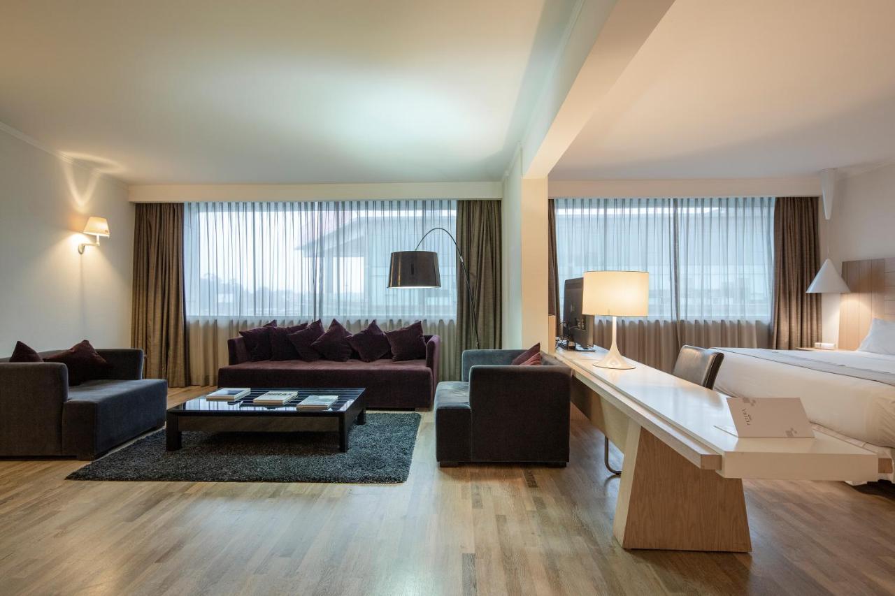 מלון Wyndham Concepcion Pettra מראה חיצוני תמונה Suite at the Hotel