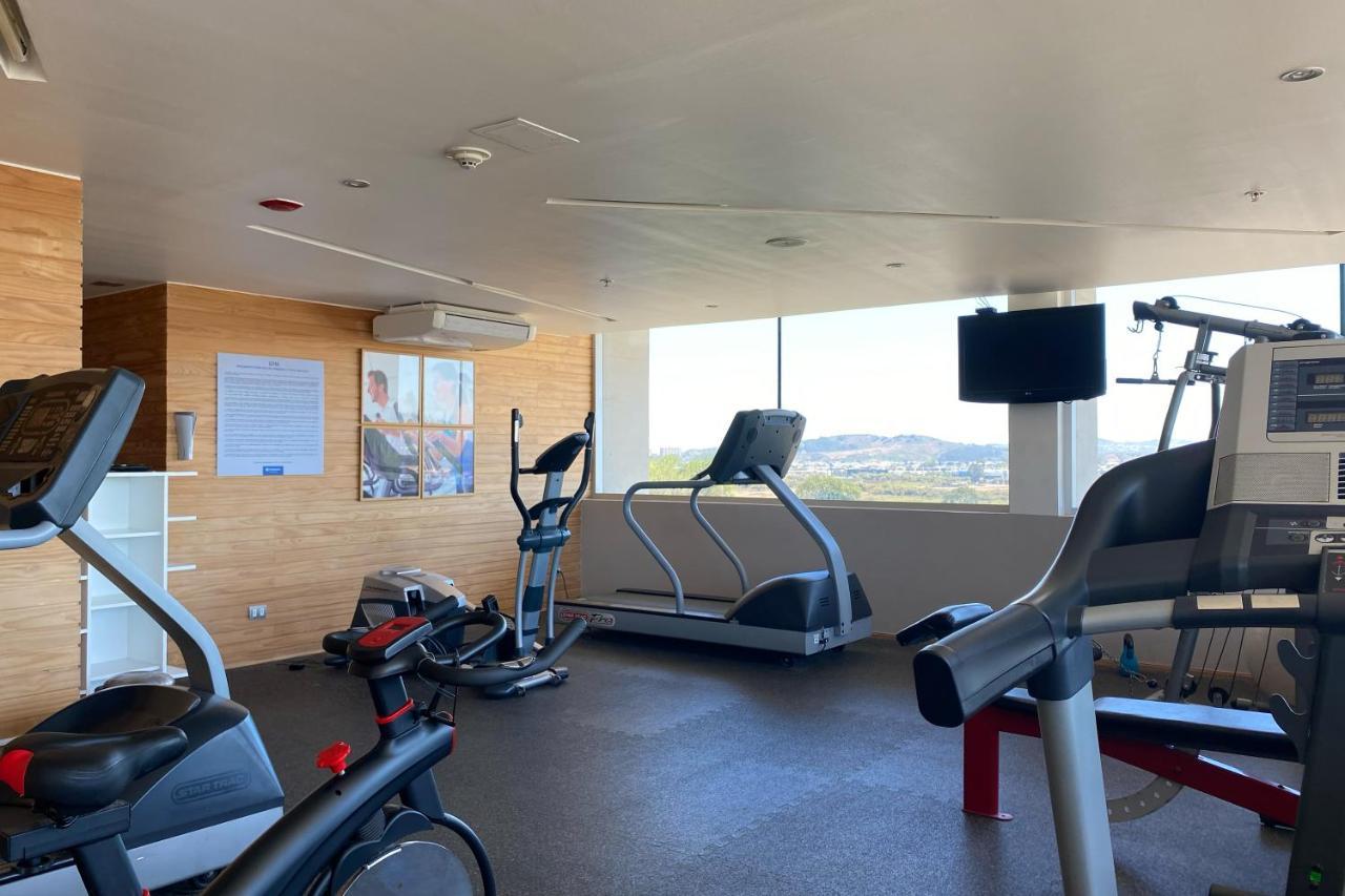 מלון Wyndham Concepcion Pettra מראה חיצוני תמונה The gym at the hotel