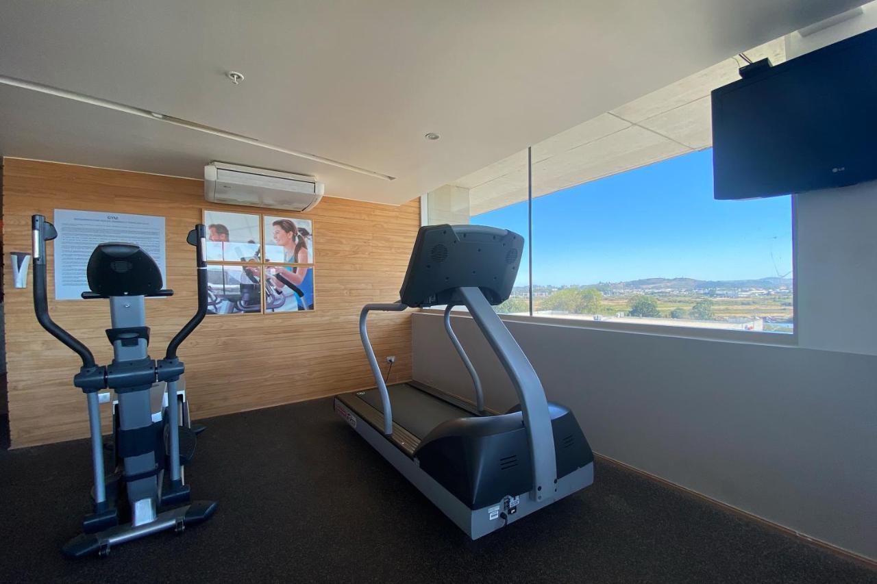 מלון Wyndham Concepcion Pettra מראה חיצוני תמונה The gym at the hotel