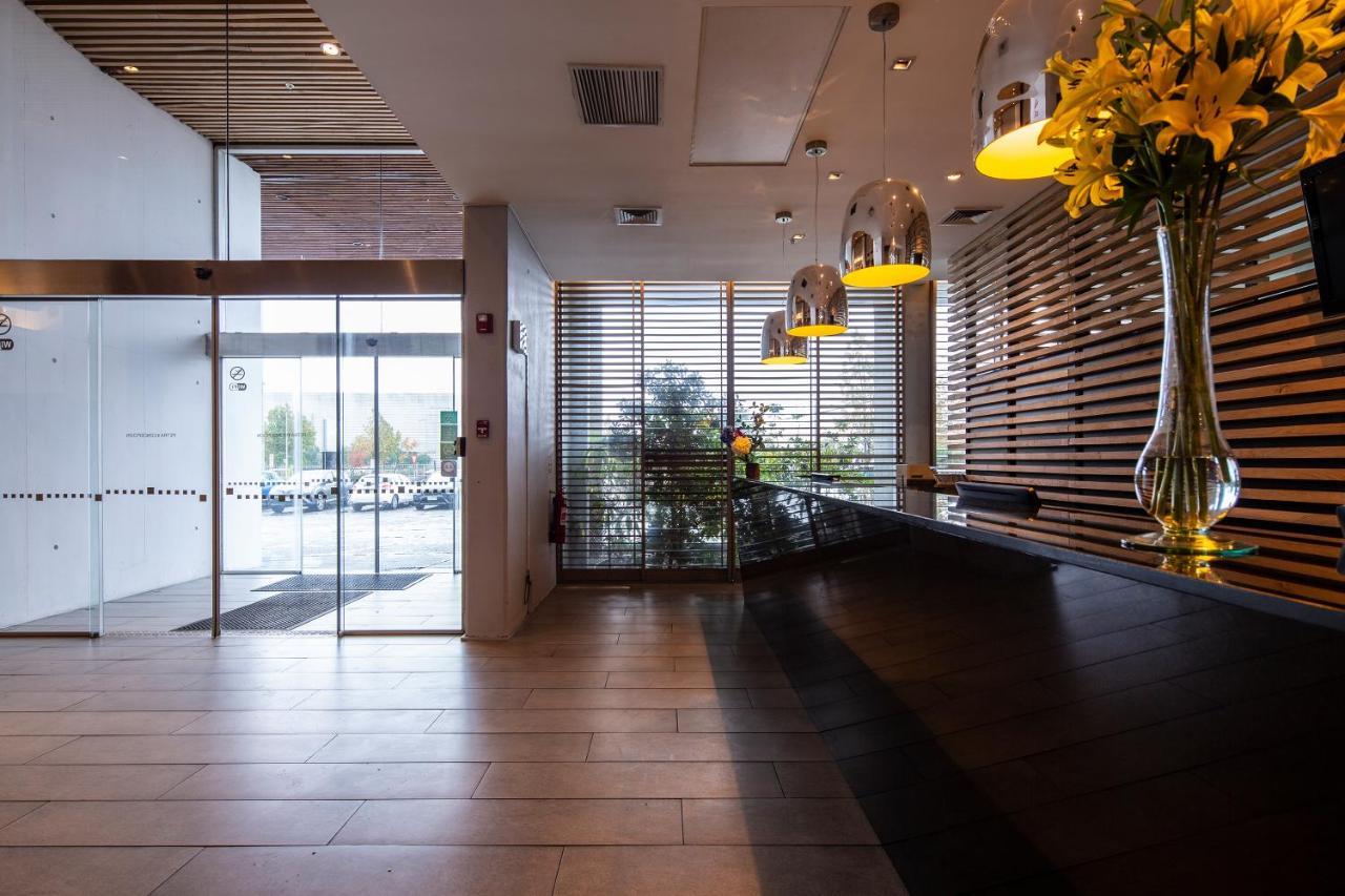 מלון Wyndham Concepcion Pettra מראה חיצוני תמונה The lobby of the hotel