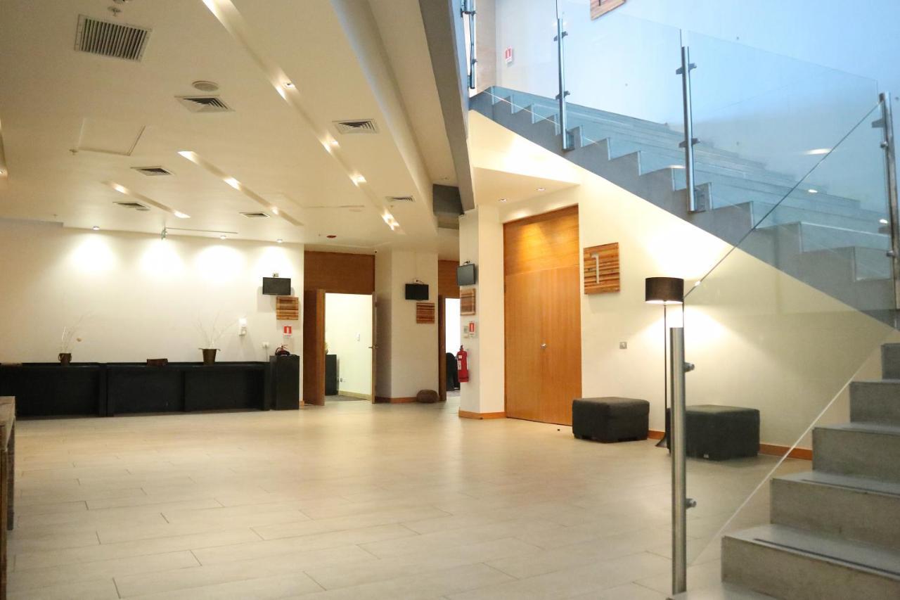 מלון Wyndham Concepcion Pettra מראה חיצוני תמונה Interior of the Centre for Cancer Immunotherapy